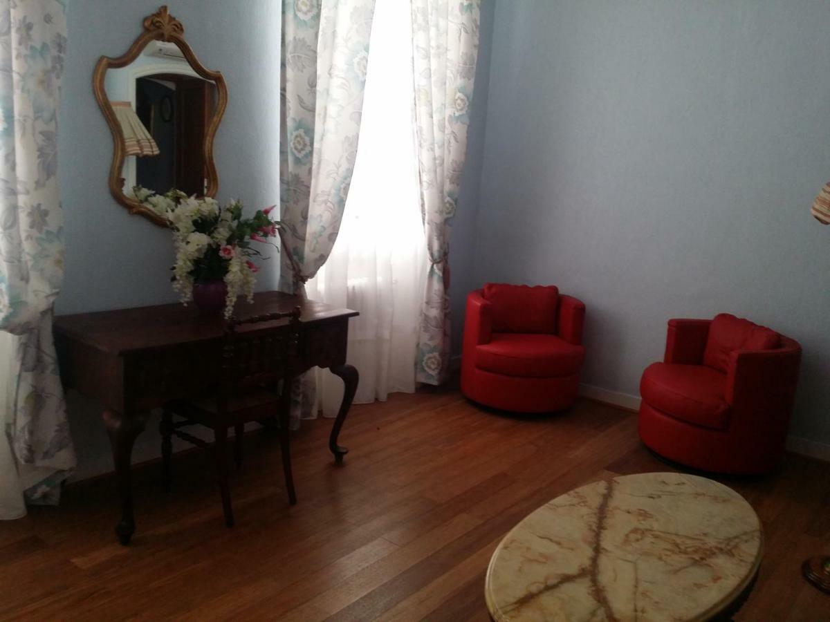 Meuble Tourisme Apartment Marseille Luaran gambar